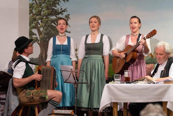 Herzkirsch-Dreigsang